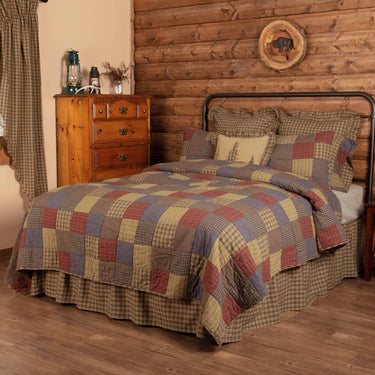 Cedar Ridge Luxury King Quilt 120Wx105L VHC Brands - The Fox Decor